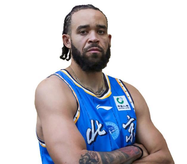 开云官网-小试牛刀,麦基加盟北京首秀出场16分钟,12中5取12分6板3助